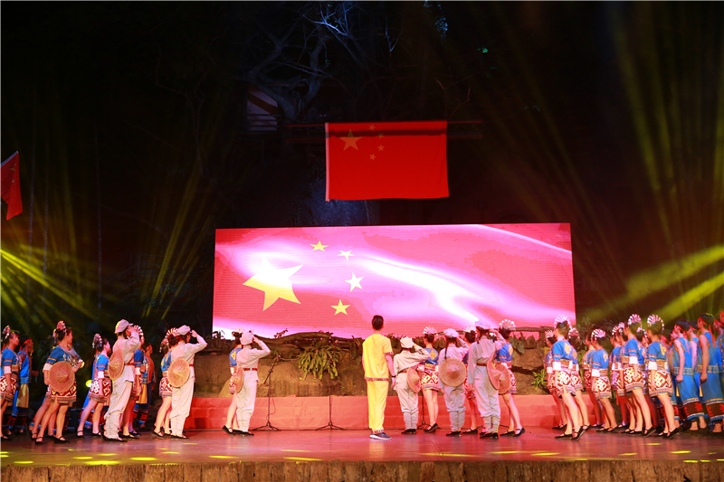 8、檳榔谷舉辦民族團結(jié)紅歌合唱大賽 慶祝新中國成立70周年